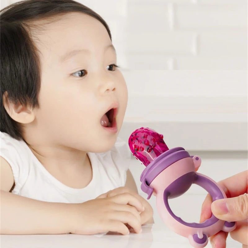 Baby Fresh Food Feeder Silicone Fruit Feeding Nibbler